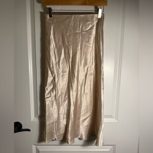 Aritzia Babaton Cream Satin Maxi Skirt